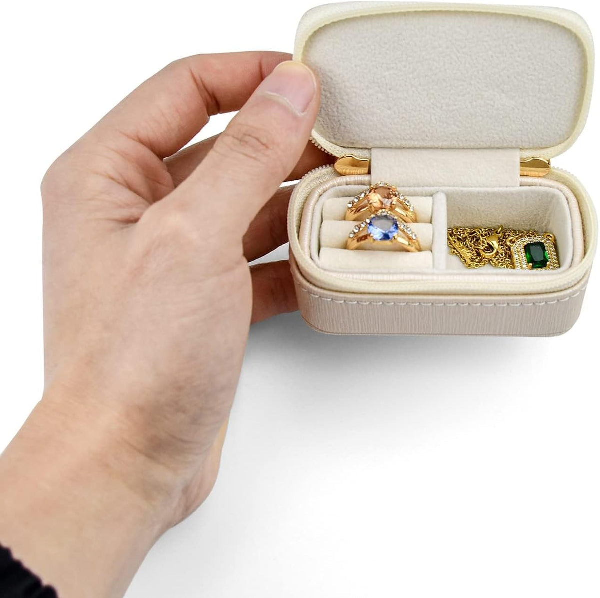 Small Travel Jewelry Organizers Box for Women with PU Leather Portable | Mini Jewelry Case with Compartments for Necklace Rings Earrings,Luxury Giftable Boxes Gifts