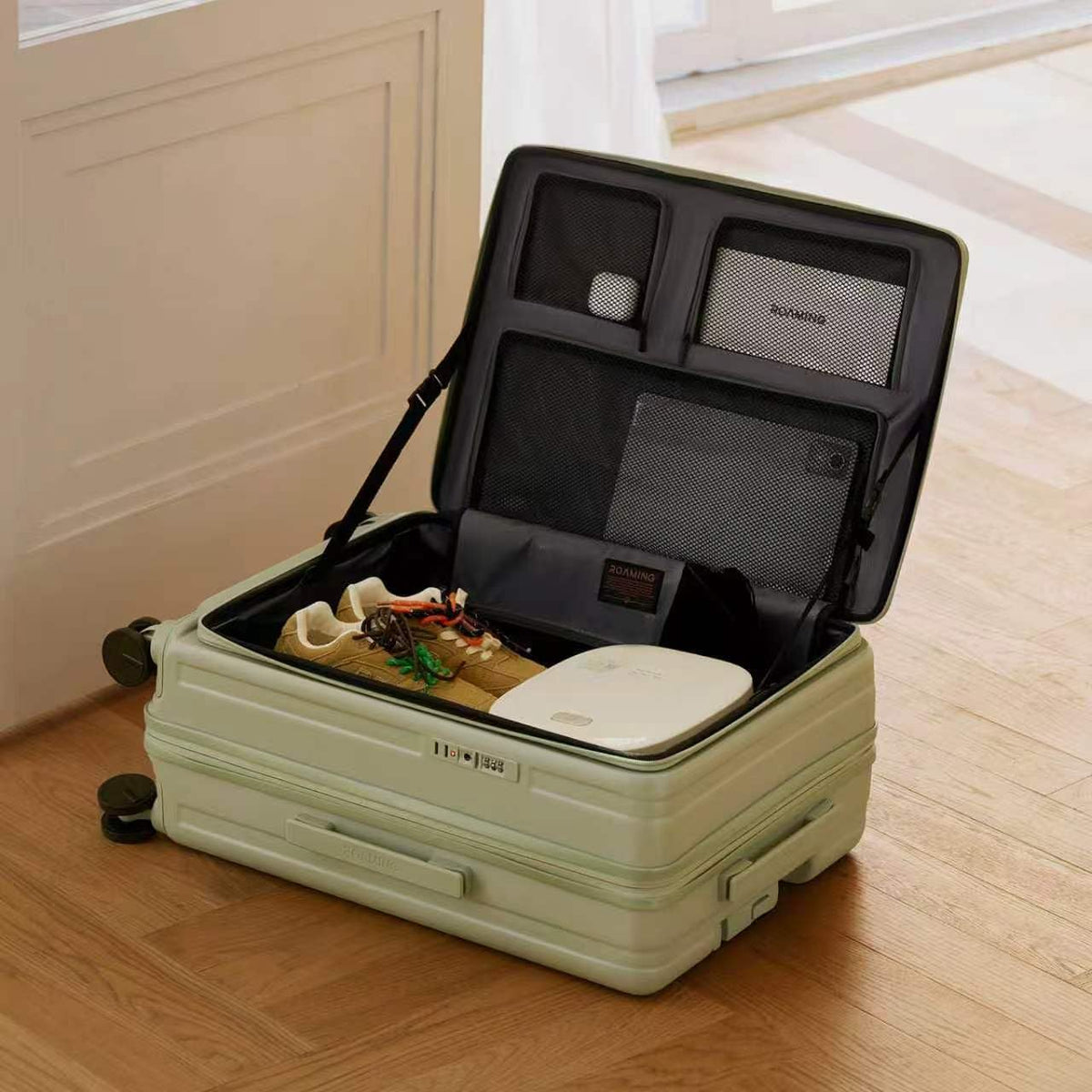 20 Inch Carry On Luggage with Wheels PC Hard Shell Suitcase Top Opening Expandable Tsa Luggage Suitcases for Travel Woman Men.(Livid green)