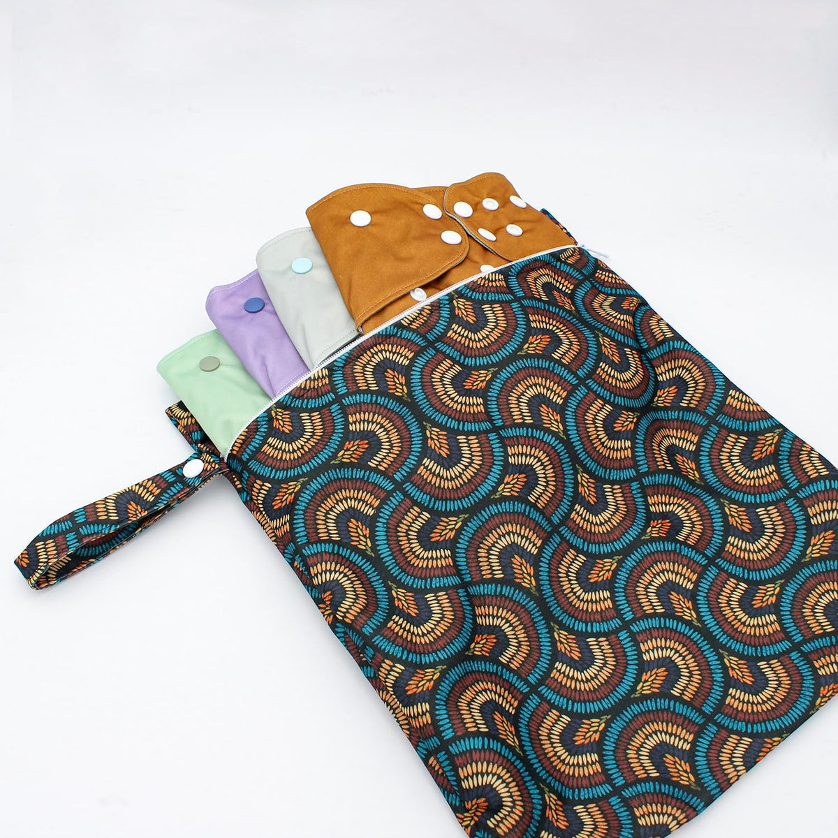 Wet Dry Bag Waterproof Reusable Wet Bag for Swimsuit, Travel, Beach, Pool, Bathing, Diapers, Dirty Yoga Gym Clothes Toiletries Daycare Organizer with Two Zippered Pockets (green leaf)