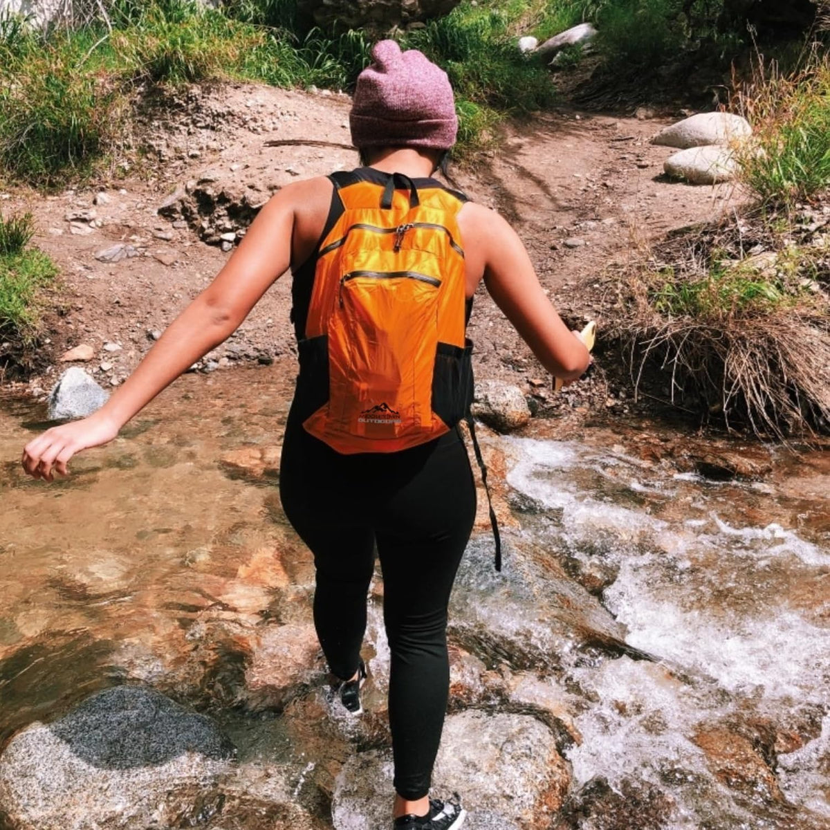 Daypack Ultralight Foldable Water-Resistant Nylon Durable & Tear-Resistant, Ideal for Hiking, Camping, Travel, Compact Size Fits Pocket