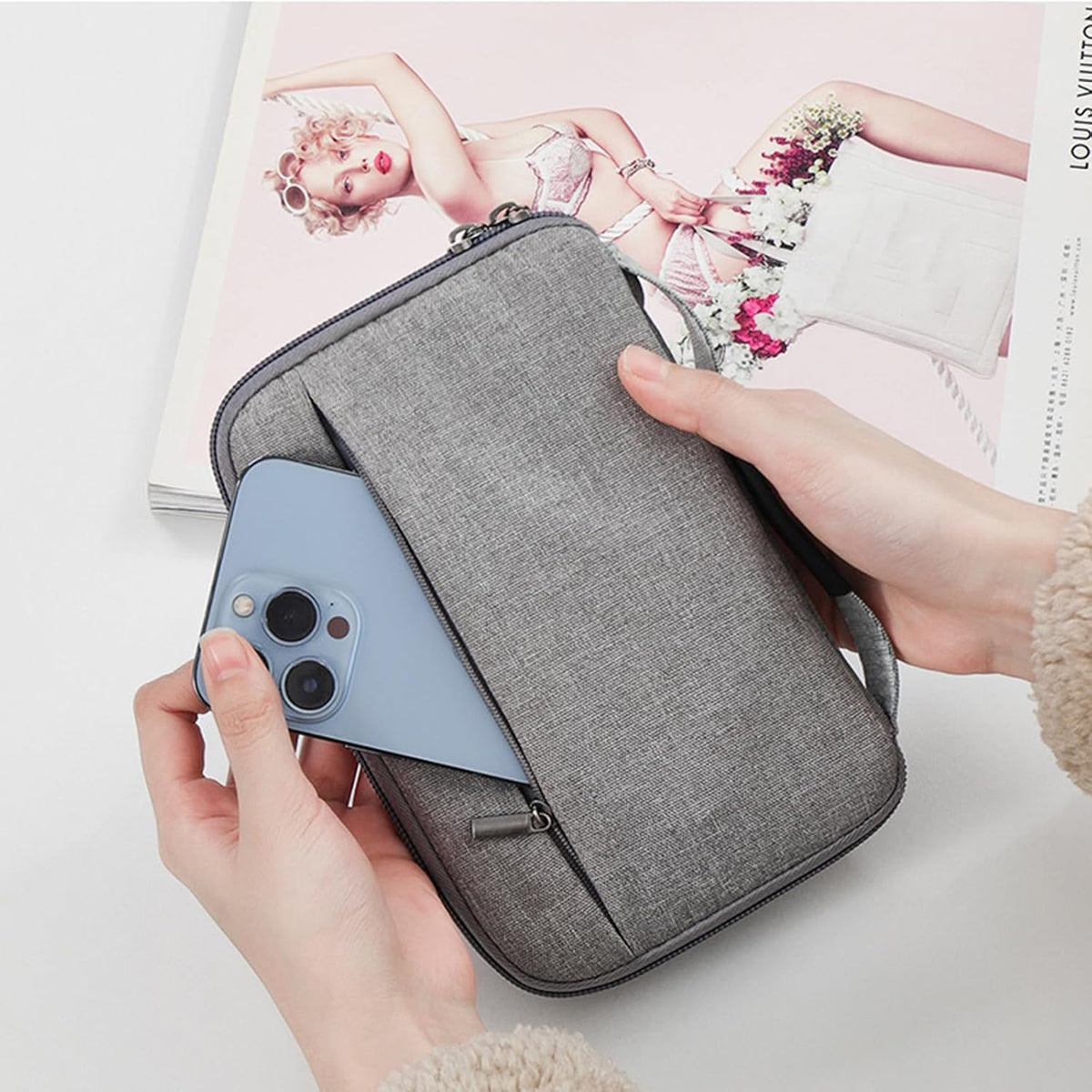 Passports Holder with Multiple Pockets for Travel Documents Oxford Fabric Storage Zipper Document Case