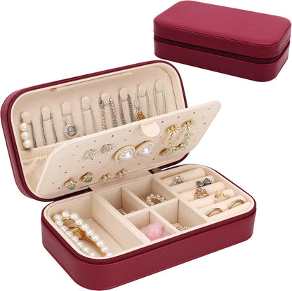 Travel Jewelry Box, PU Leather Portable Jewelry Case, Small Jewelry Boxes for Gifts, Travel Jewelry Organizer for Women Rings Earrings Necklaces Bracelets (Gray)