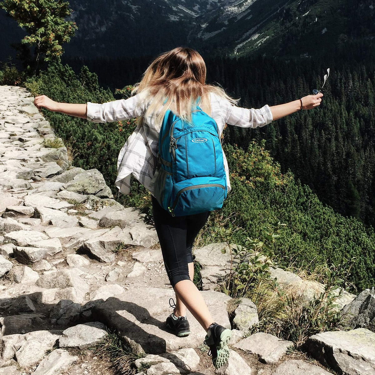 40L Lightweight Packable Hiking Backpack, Waterproof Travel Daypack | Water-Resistant Polyamide, Size: 18.9*12.9*9.4inch(L*W*H), 100% Waterproof Wet Pocket, Travel, Climbing, swimming (Blue)