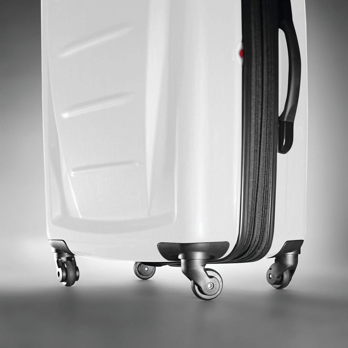 Winfield 2 Hardside Luggage with Spinner Wheels, Carry-On 20-Inch, Deep Blue