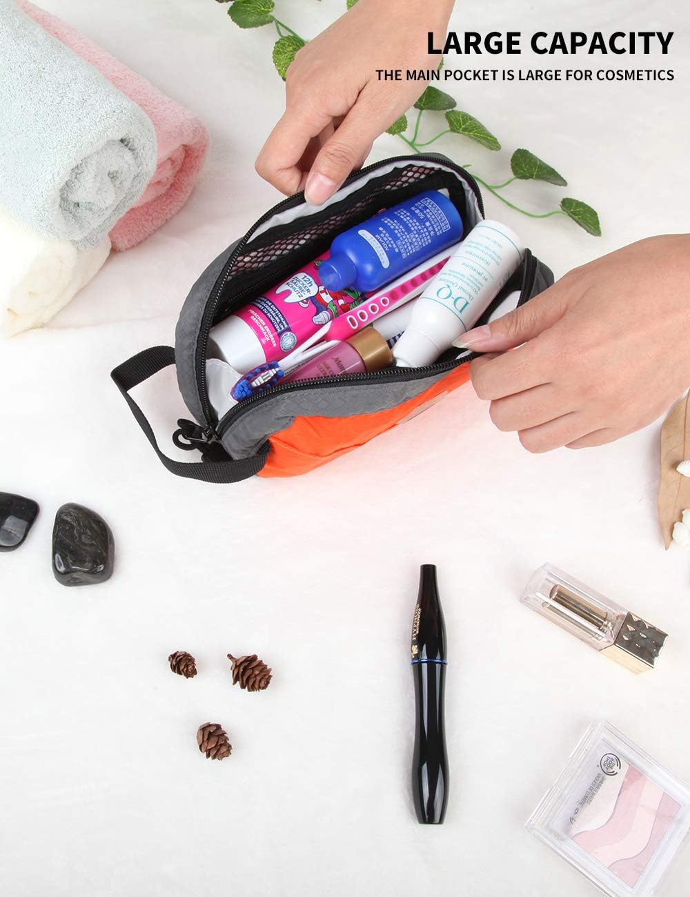 Travel Small Toiletry Bag for Men Nylon Dopp Kit Medicine Bag Travel Organizer Pouch Shave Kits for Teens Toiletry Essentials Bathroom Compact Purple 9.8 * 4.3 * 3.3 Inches