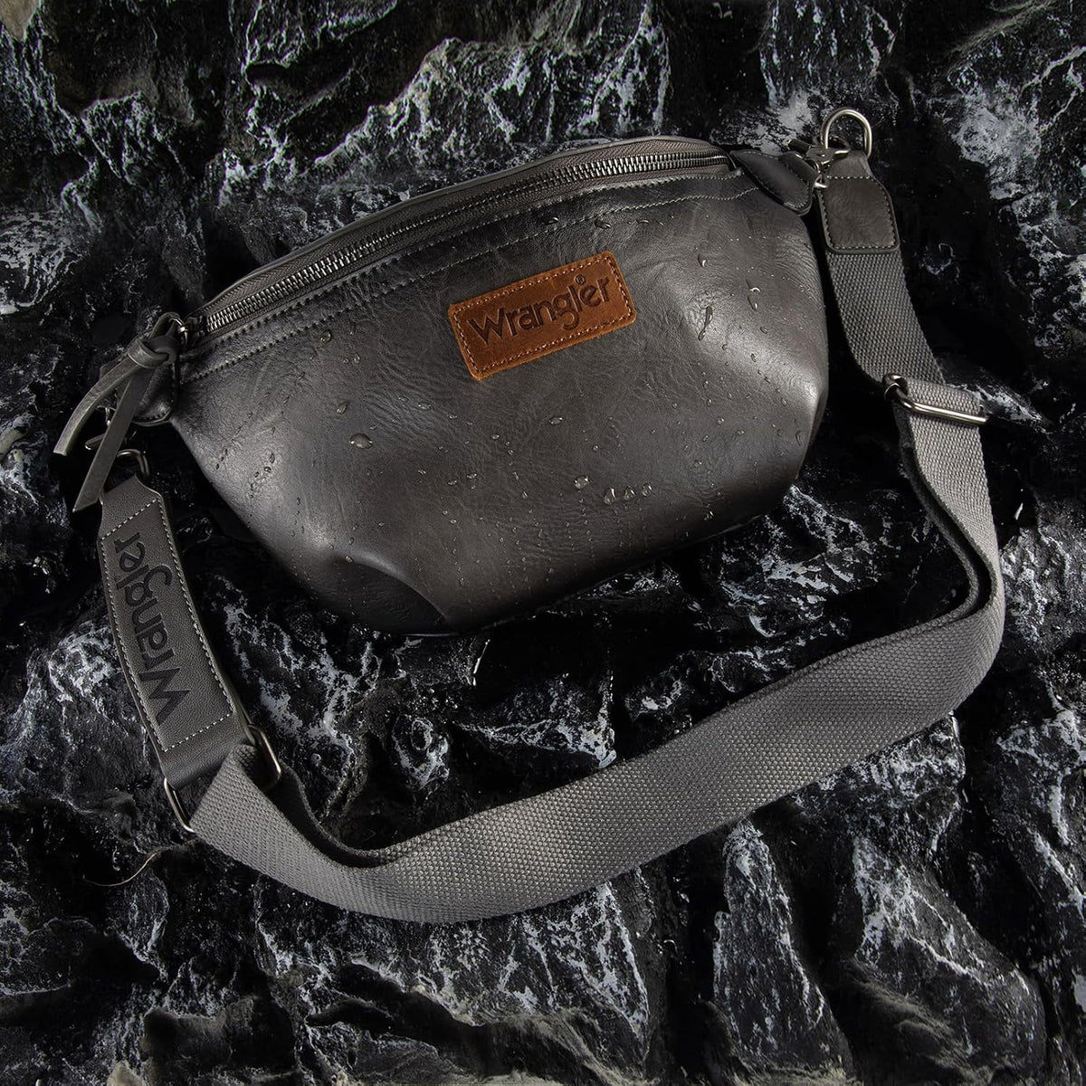 Large Fanny Packs for Women Waist Bag Travel Belt Bags Crossbody Sling Purse