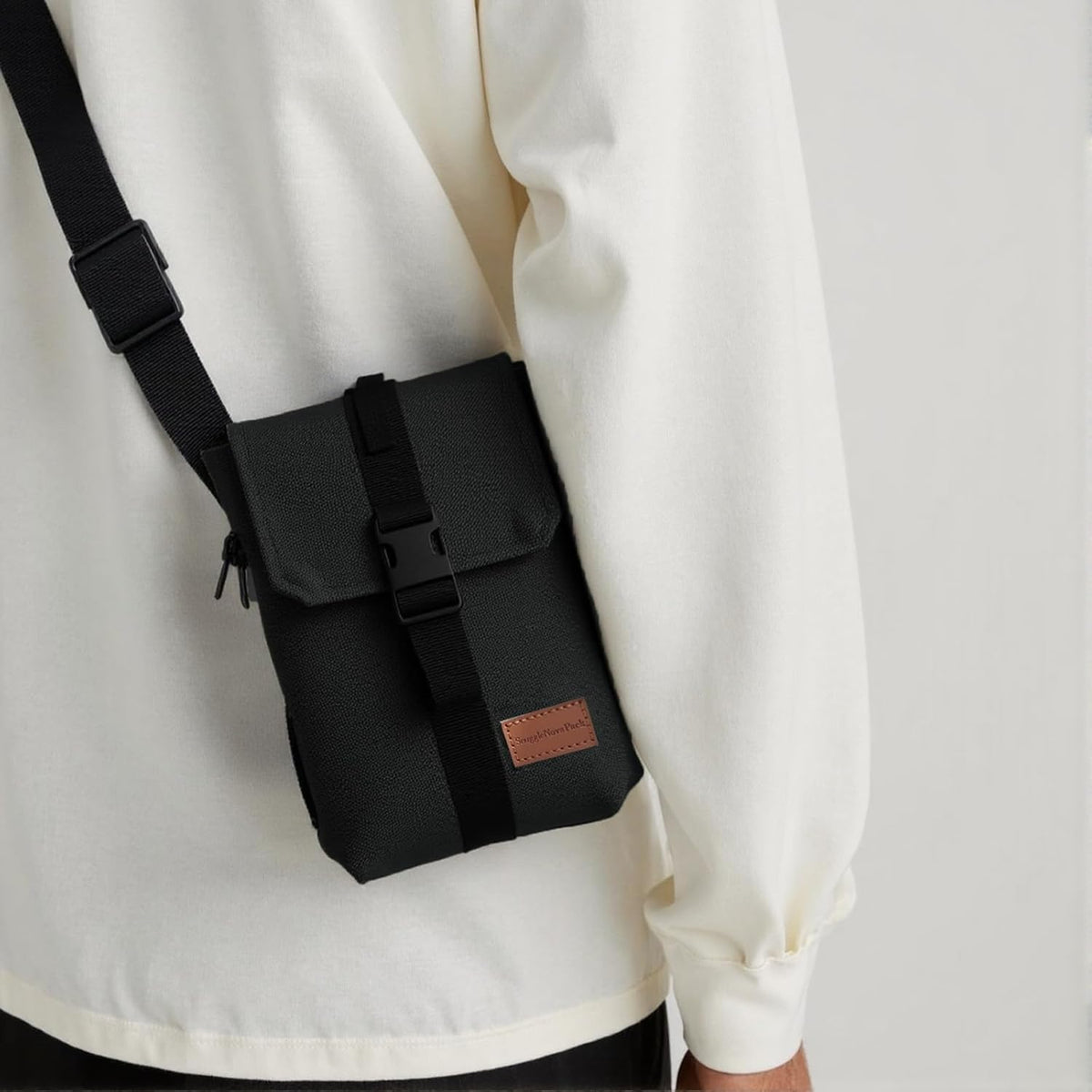 Lightweight Mini Crossbody Bags Cell Phone Shoulder Bag Small Purse for Outside Travel Jogging
