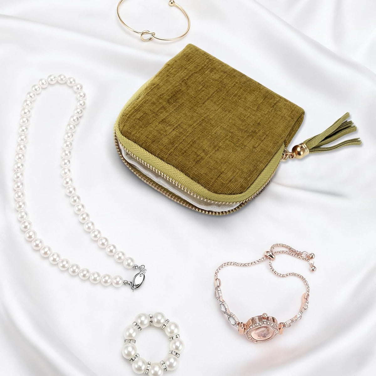 Travel Jewelry Case Small Soft Velvet Organizer Pouch Travel Gifts for Women Storage Bags Mini Jewelry Bag for Gemstones Bracelets Healing Crystal Earring Necklaces Small Pouch Gem Blue
