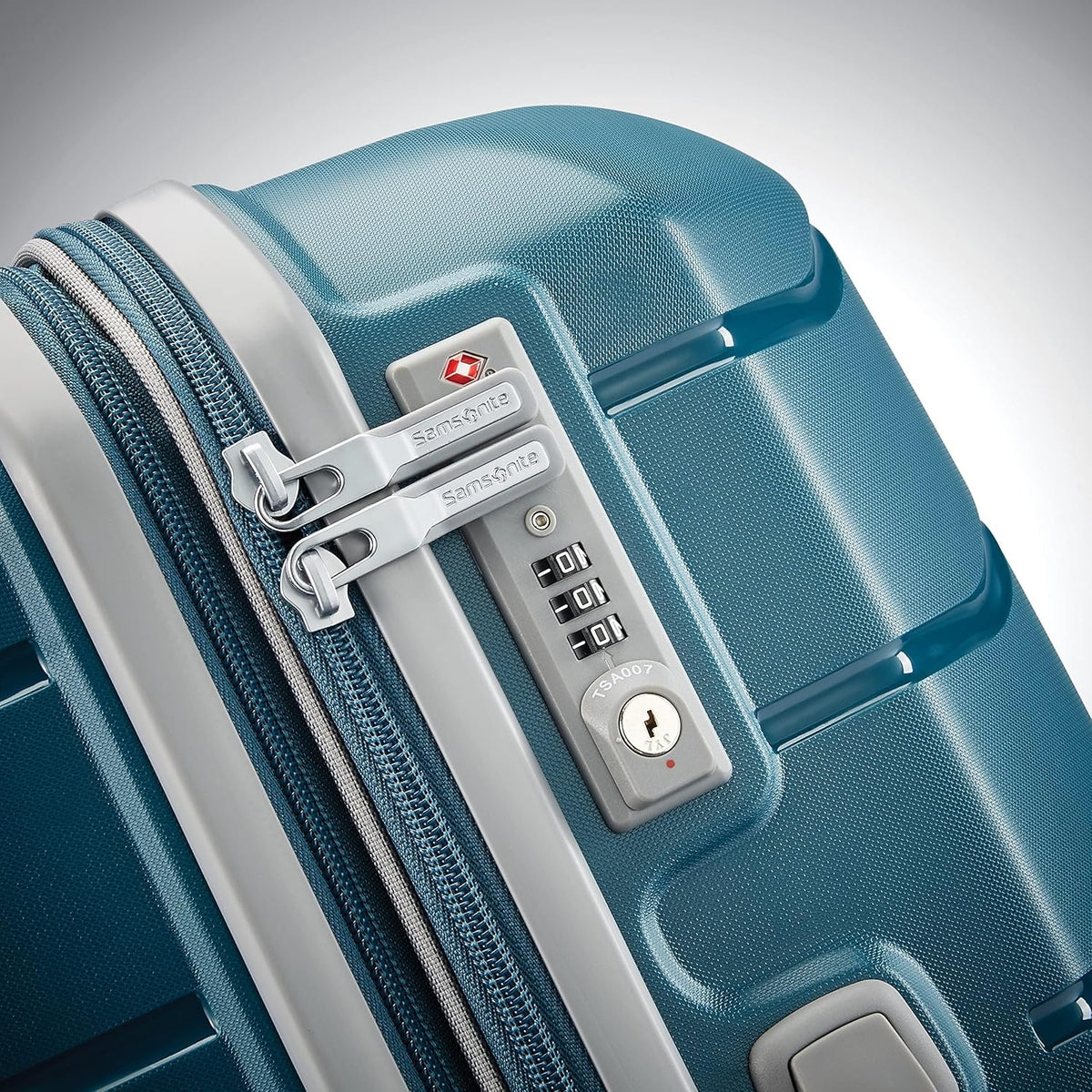 Freeform Hardside Carry-On Luggage with Spinner Wheels - Hardshell Suitcase - TSA, Airline-Approved - Expandable Hard Shell, Smooth Rolling Wheels for Lightweight Travel - Navy
