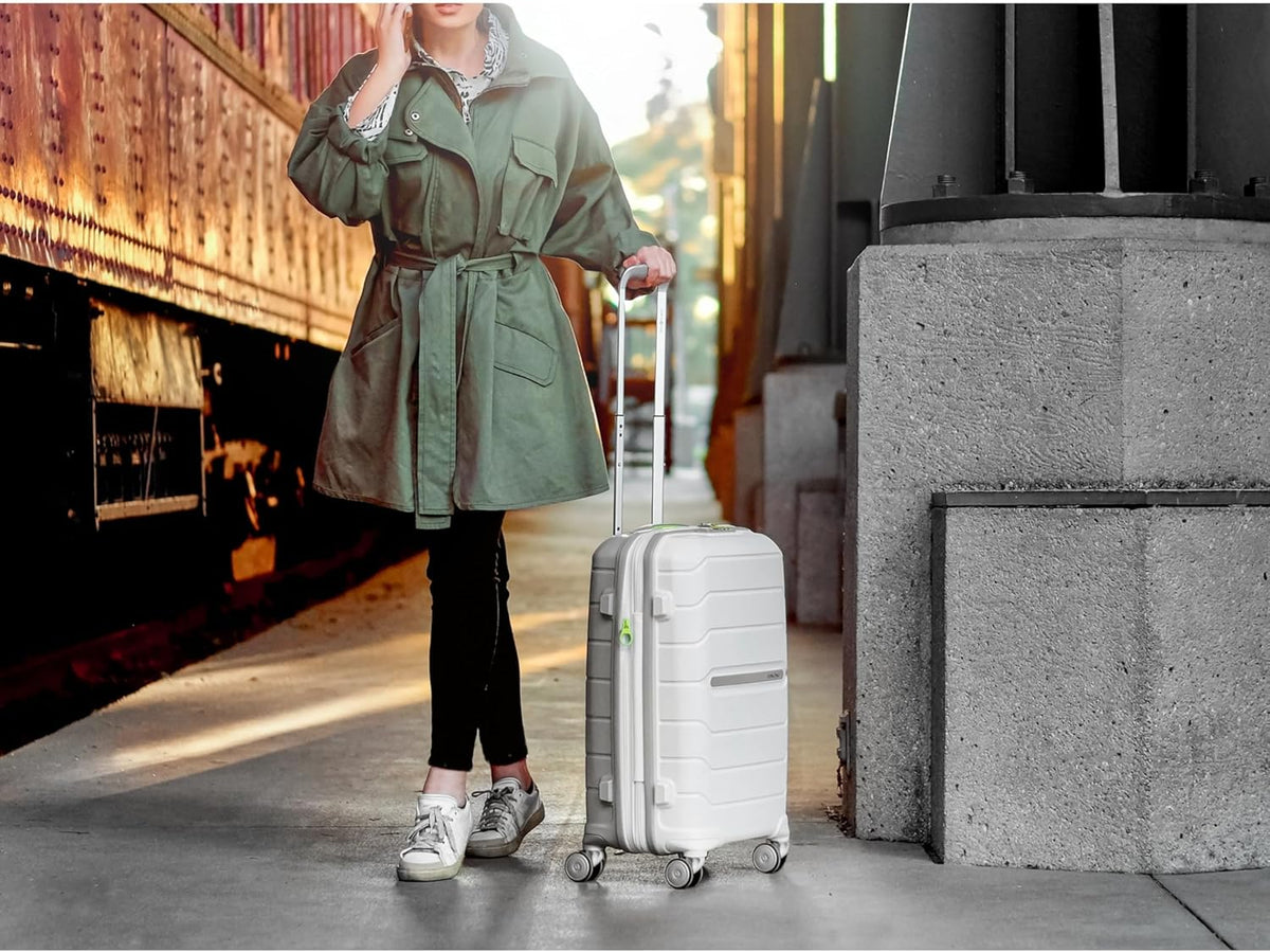 Freeform Hardside Carry-On Luggage with Spinner Wheels - Hardshell Suitcase - TSA, Airline-Approved - Expandable Hard Shell, Smooth Rolling Wheels for Lightweight Travel - Navy