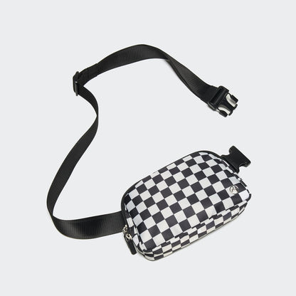 Two Way Zipper Fanny Pack Nylon Everywhere Belt Bag for Women, Water Repellent Waist Packs, Crossbody Bags with Adjustable Strap (Black).