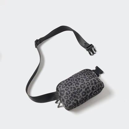 Two Way Zipper Fanny Pack Nylon Everywhere Belt Bag for Women, Water Repellent Waist Packs, Crossbody Bags with Adjustable Strap (Black).