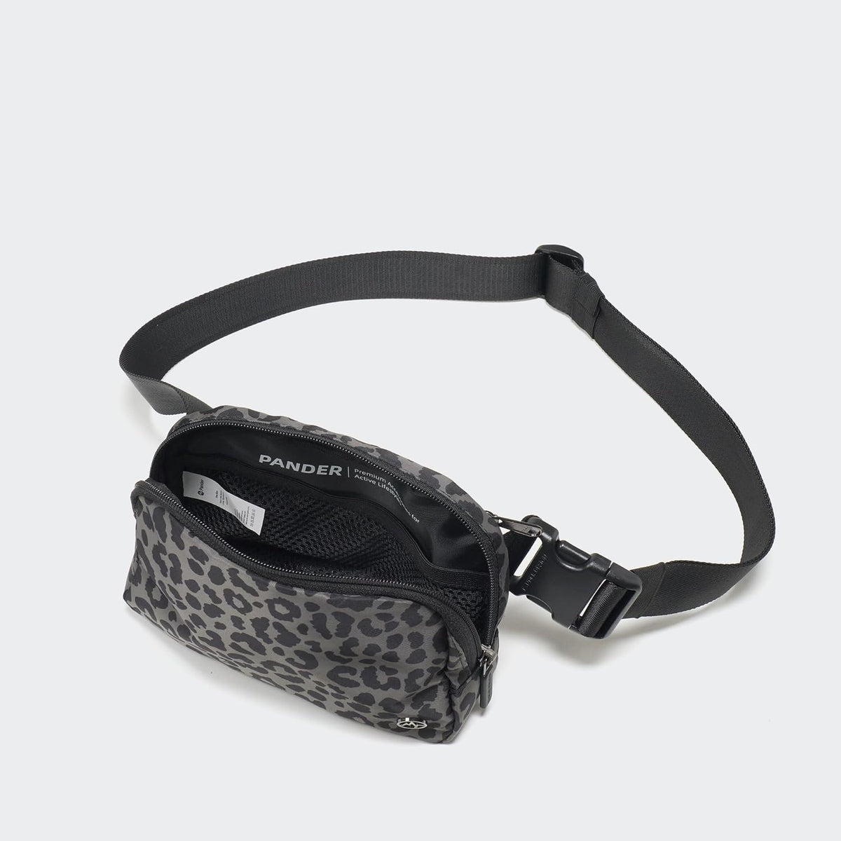 Two Way Zipper Fanny Pack Nylon Everywhere Belt Bag for Women, Water Repellent Waist Packs, Crossbody Bags with Adjustable Strap (Black).