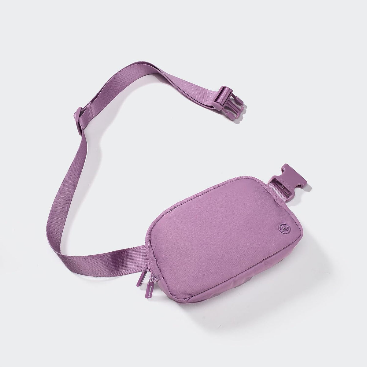 Two Way Zipper Fanny Pack Nylon Everywhere Belt Bag for Women, Water Repellent Waist Packs, Crossbody Bags with Adjustable Strap (Black).
