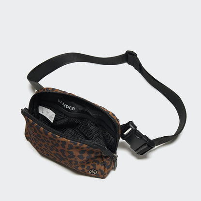 Two Way Zipper Fanny Pack Nylon Everywhere Belt Bag for Women, Water Repellent Waist Packs, Crossbody Bags with Adjustable Strap (Black).