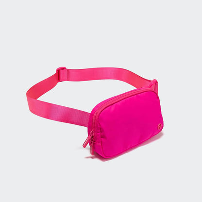 Two Way Zipper Fanny Pack Nylon Everywhere Belt Bag for Women, Water Repellent Waist Packs, Crossbody Bags with Adjustable Strap (Black).