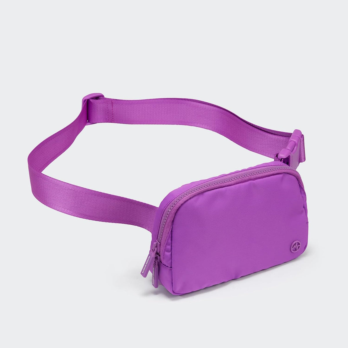 Two Way Zipper Fanny Pack Nylon Everywhere Belt Bag for Women, Water Repellent Waist Packs, Crossbody Bags with Adjustable Strap (Black).