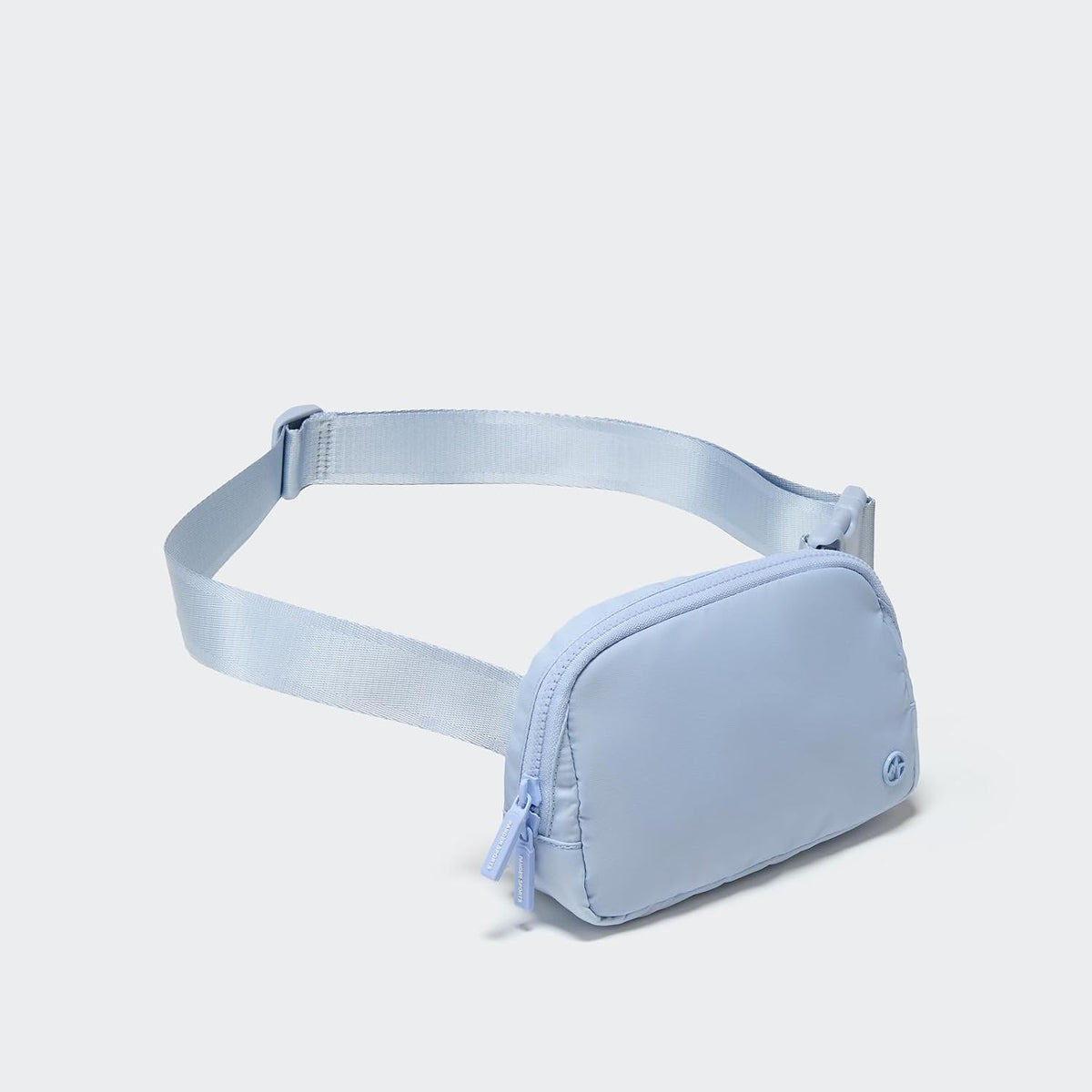 Two Way Zipper Fanny Pack Nylon Everywhere Belt Bag for Women, Water Repellent Waist Packs, Crossbody Bags with Adjustable Strap (Black).