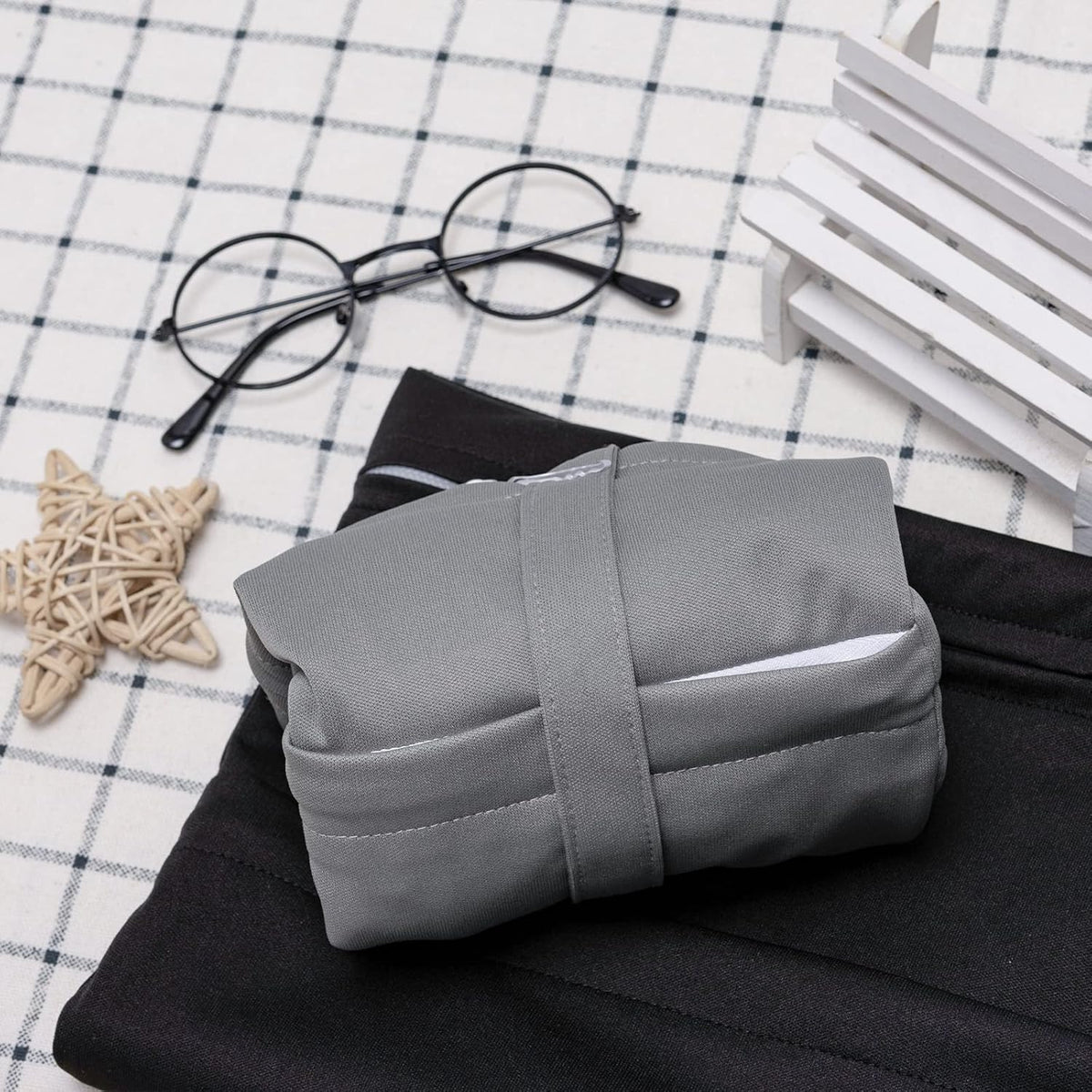 2pcs Superior Waterproof Wet Dry Bags,Reusable with Two Zippered Pockets, Baby Cloth Diaper Wet Bags,Travel,Beach,Pool,Daycare,Soiled Baby Items,Yoga Gym Bag,Wet bag for Swimsuit