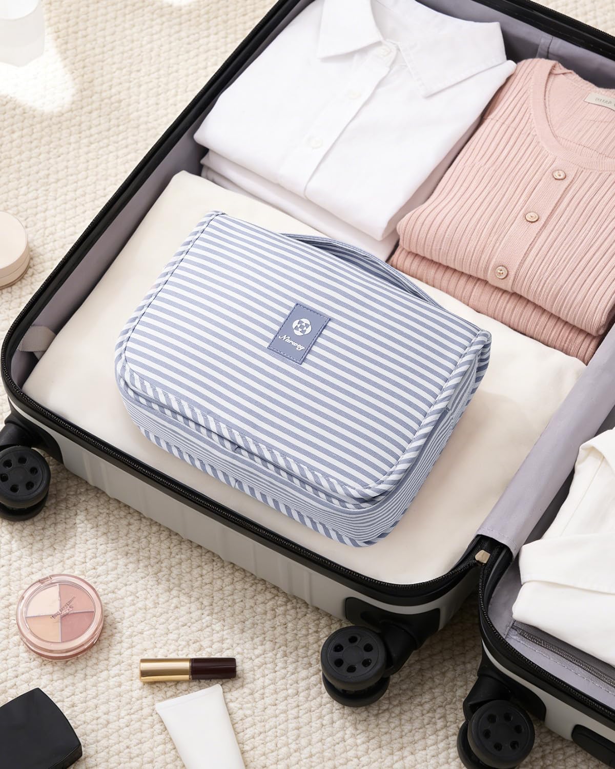 Small Hanging Toiletry Bag for Travel Women Girl, Striped Toiletries Travel Bag with Hook, Hanging Makeup Bag Organizer Make Up Cosmetic Bags, Gifts for Kids Teen (Mint Green Stripe)