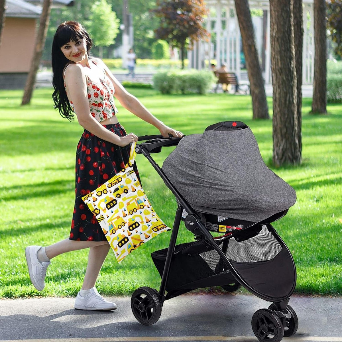 2 Pcs Wet Dry Bag Construction Trucks Waterproof Reusable Baby Cloth Diaper Wet Bags with 2 Zipper Pockets for Breast Pump Parts Travel Beach Pool Gym Yoga Swimsuits Wet Clothes