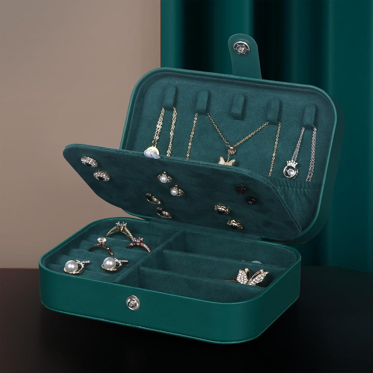 Hatori Travel Jewelry Box, PU Leather Small Jewelry Organizer for Women Girls, Double Layer Portable Mini Travel Case Display Storage Holder Boxes for Stud Earrings, Rings (Black)