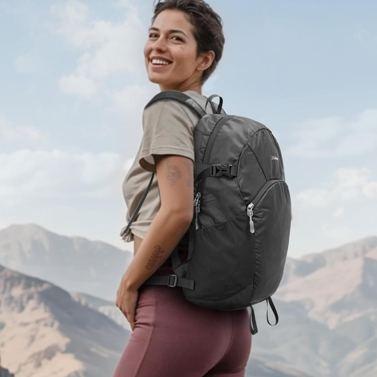 Hiking Backpack with Thickened Back Panel Packable 25L Lightweight Foldable Travel Daypack for Men Women(Grey)
