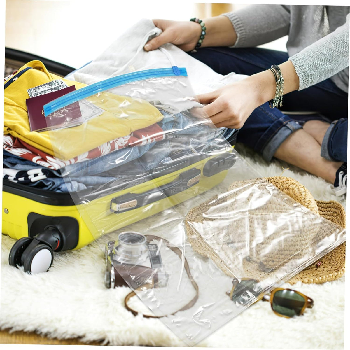 6pcs Hand Rolled Compression Bags for Travel Portable Clear Vacuum Storage Airtight Space Saving Bags for Clothing and Bedding
