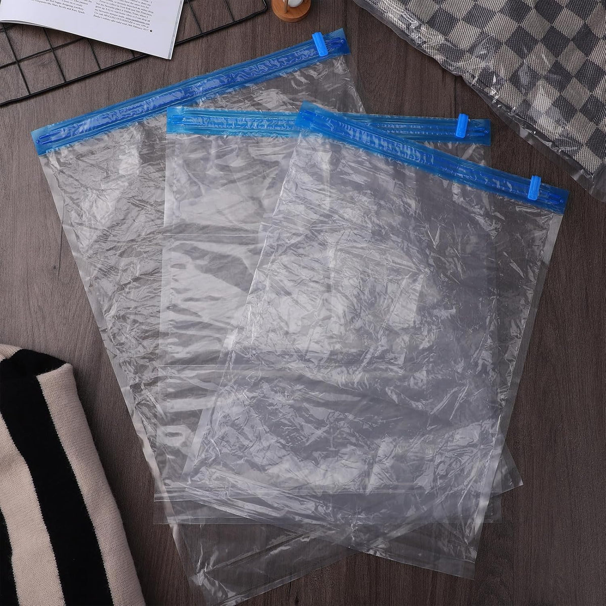 9 Pcs Travel Vacuum Storage Bags Set with Manual Roll-up Compression, Small to Large Sizes (35x50cm, 40x50cm, 40x60cm) for Clothes Packing and Space Saving Organizer