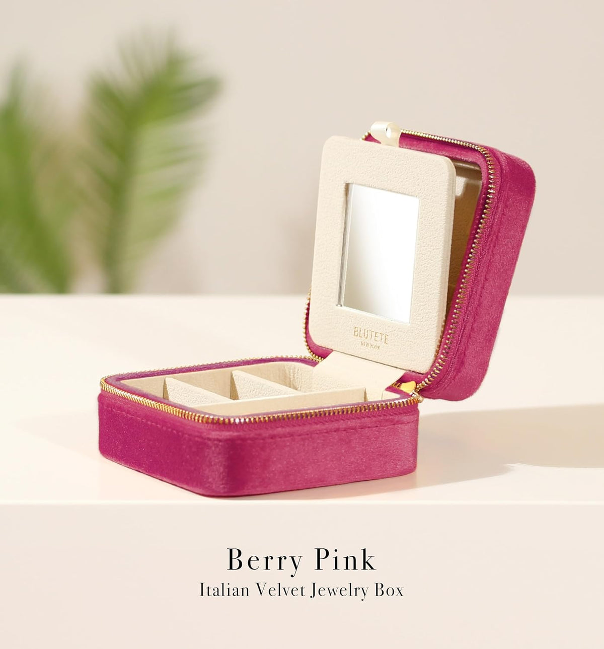 Travel Jewelry Box Organizer Velvet Travel Case With Mirror Rings Earrings Necklaces Storage Organizer Box (Red)
