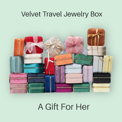 Travel Jewelry Box Organizer Velvet Travel Case With Mirror Rings Earrings Necklaces Storage Organizer Box (Red)