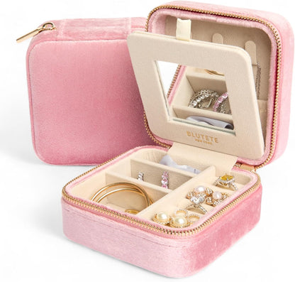 Travel Jewelry Box Organizer Velvet Travel Case With Mirror Rings Earrings Necklaces Storage Organizer Box (Red)
