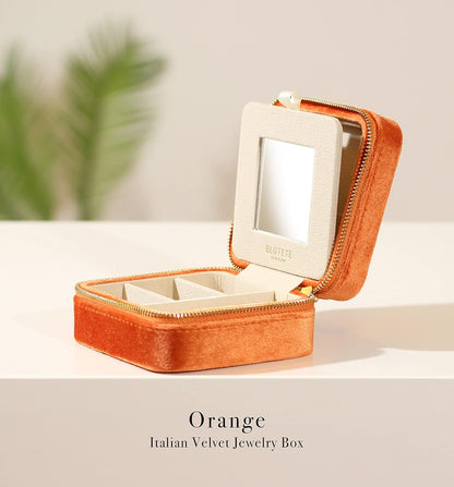 Travel Jewelry Box Organizer Velvet Travel Case With Mirror Rings Earrings Necklaces Storage Organizer Box (Red)