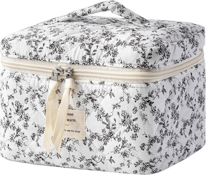 Large Quilted Makeup Bags for Women, Cute Cotton Travel Cosmetic Bags with Handle, Gifts for Bridesmaids, Portable Coquette Floral Make up Bag, Toiletry Cosmetic Bag