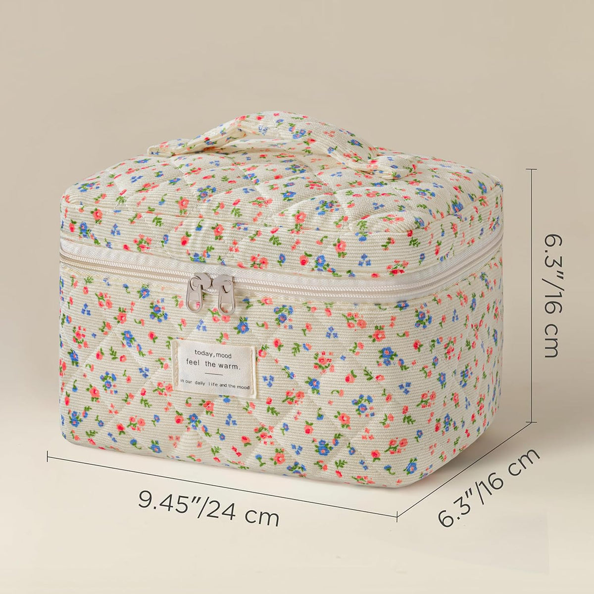 Large Quilted Makeup Bags for Women, Cute Cotton Travel Cosmetic Bags with Handle, Gifts for Bridesmaids, Portable Coquette Floral Make up Bag, Toiletry Cosmetic Bag