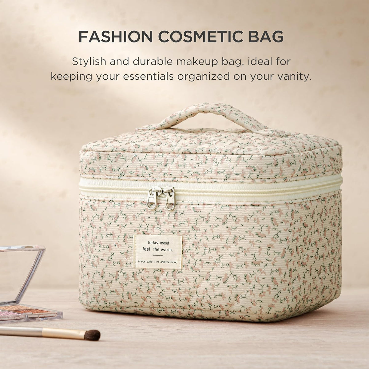 Large Quilted Makeup Bags for Women, Cute Cotton Travel Cosmetic Bags with Handle, Gifts for Bridesmaids, Portable Coquette Floral Make up Bag, Toiletry Cosmetic Bag