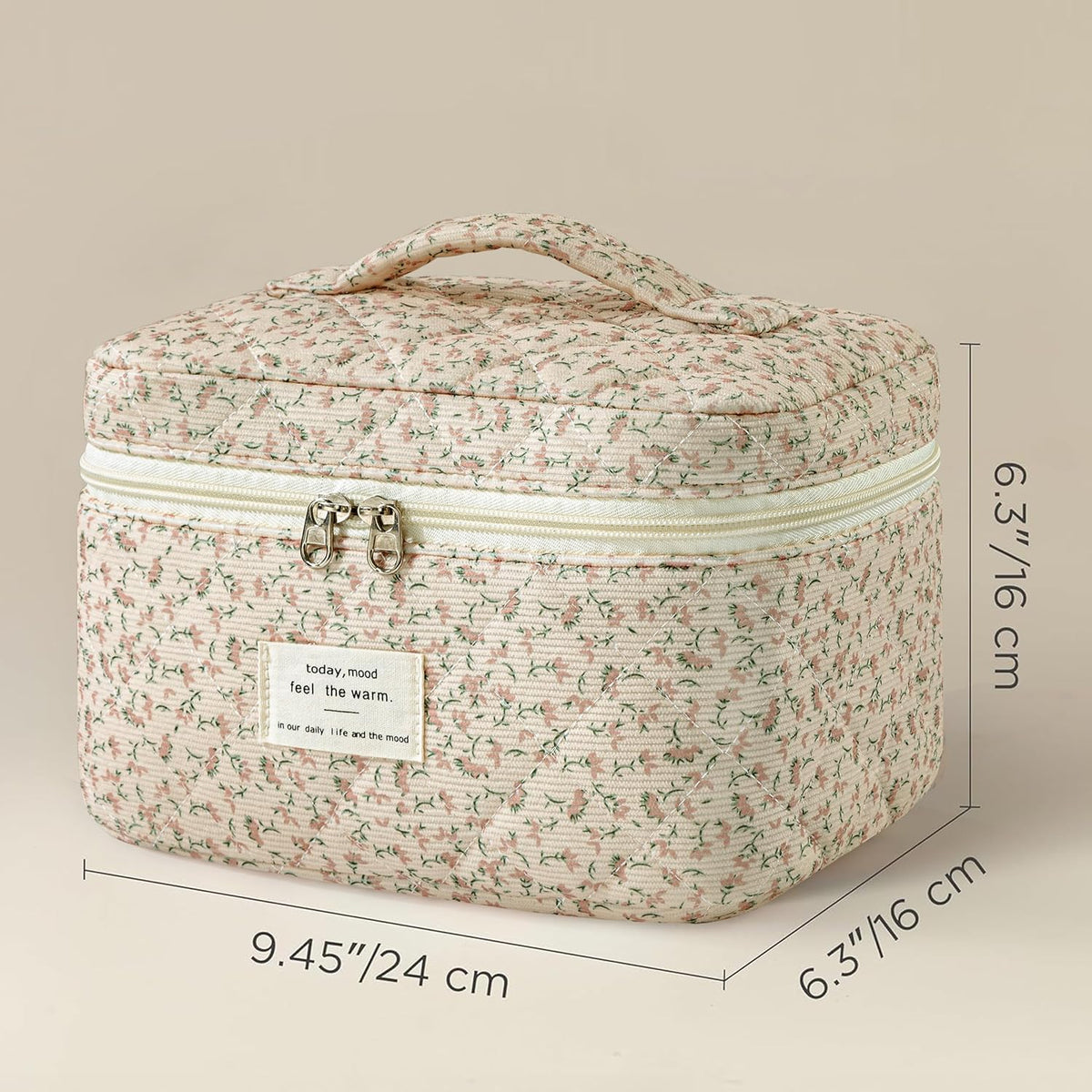 Large Quilted Makeup Bags for Women, Cute Cotton Travel Cosmetic Bags with Handle, Gifts for Bridesmaids, Portable Coquette Floral Make up Bag, Toiletry Cosmetic Bag