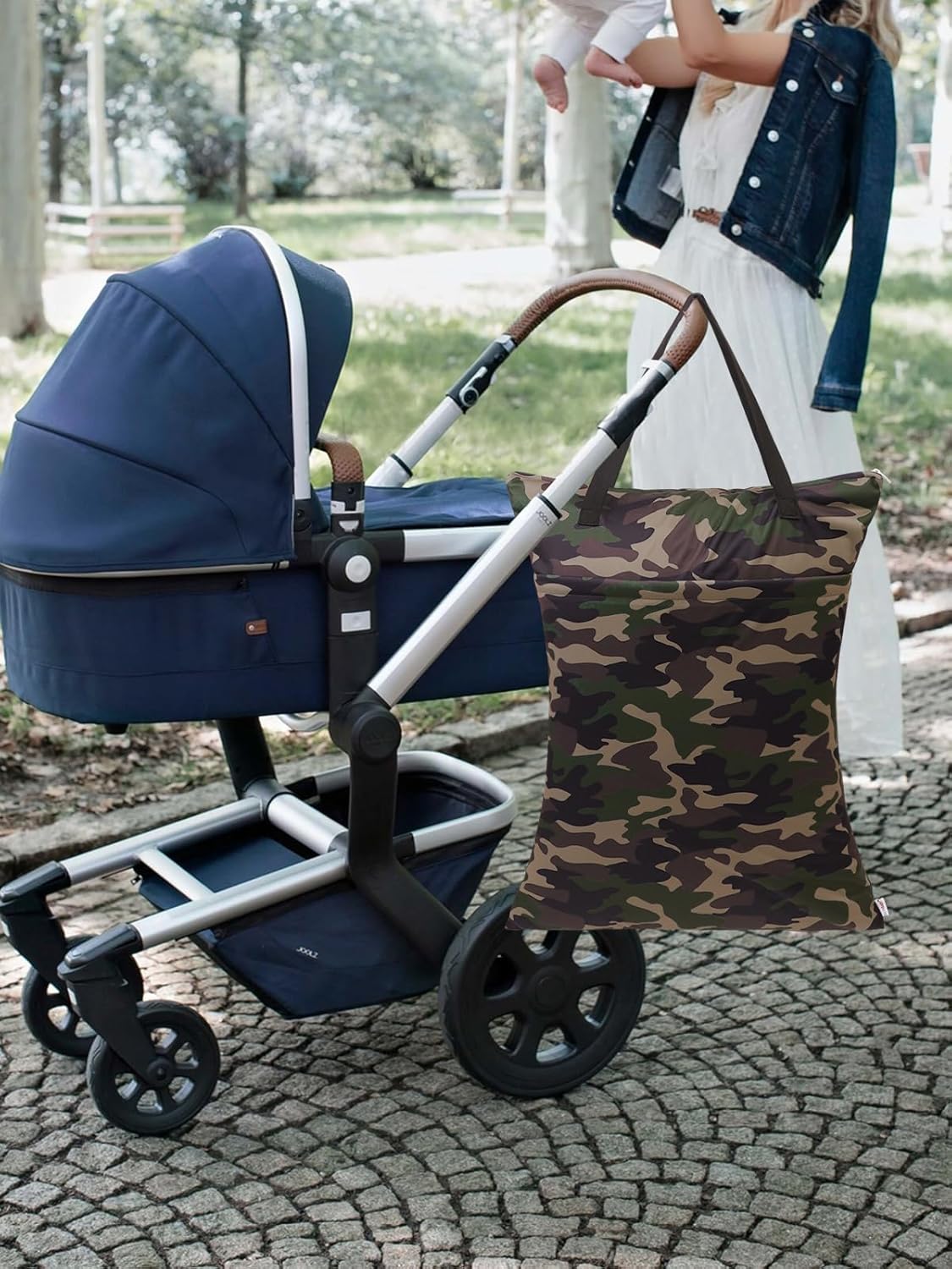 ALVA 2 Pack Large Wet Dry Bag Waterproof Hanging Cloth Diaper with Double Zippered Pockets 25x18 inches (Black and grey)