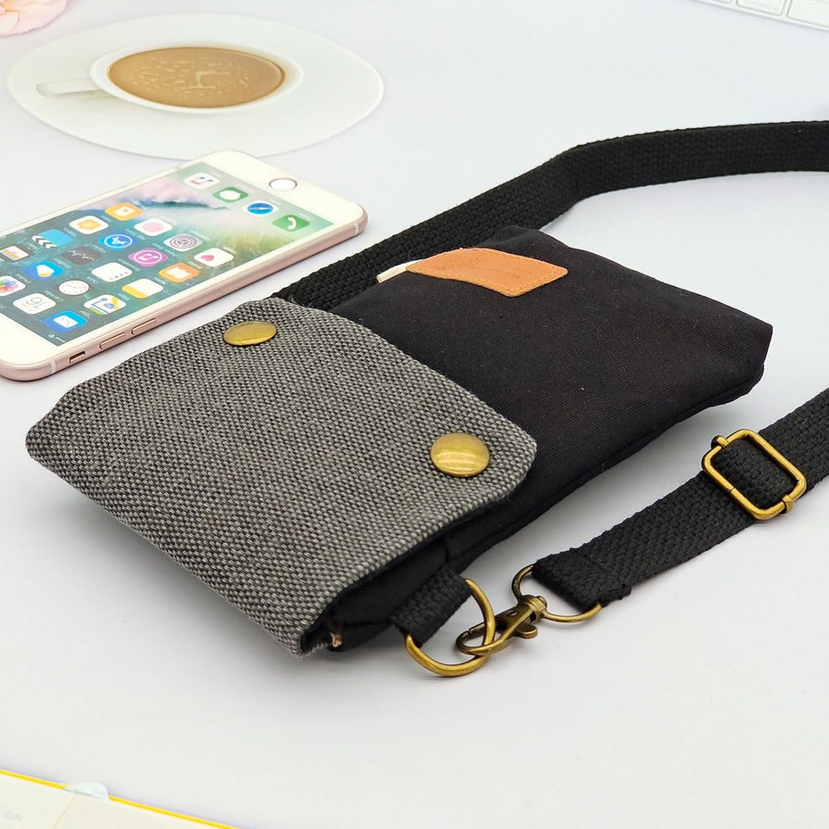 Small Crossbody Purse for Women Cell Phone Shoulder Handbag Wristlet Wallet | Crossbody Bag with Shoulder Strap Wrist Strap, Shoulder Bag for Traveling Shopping Commute, Canvas Passport Cell Phone Pouch