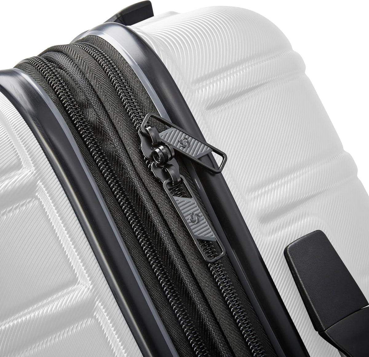 Omni 2 International Carry-On Luggage with 360° Spinner Wheels - Scratch Resistant Hardshell - TSA, Airline-Approved - Expandable Polycarbonate Shell for Lightweight Travel - Rose Gold