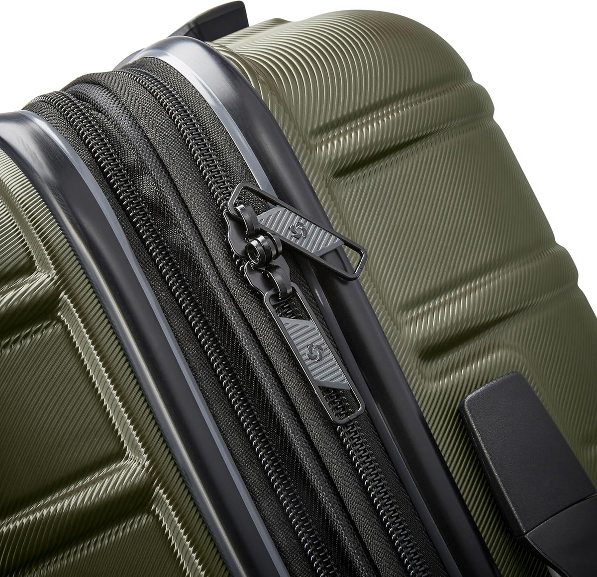 Omni 2 International Carry-On Luggage with 360° Spinner Wheels - Scratch Resistant Hardshell - TSA, Airline-Approved - Expandable Polycarbonate Shell for Lightweight Travel - Rose Gold
