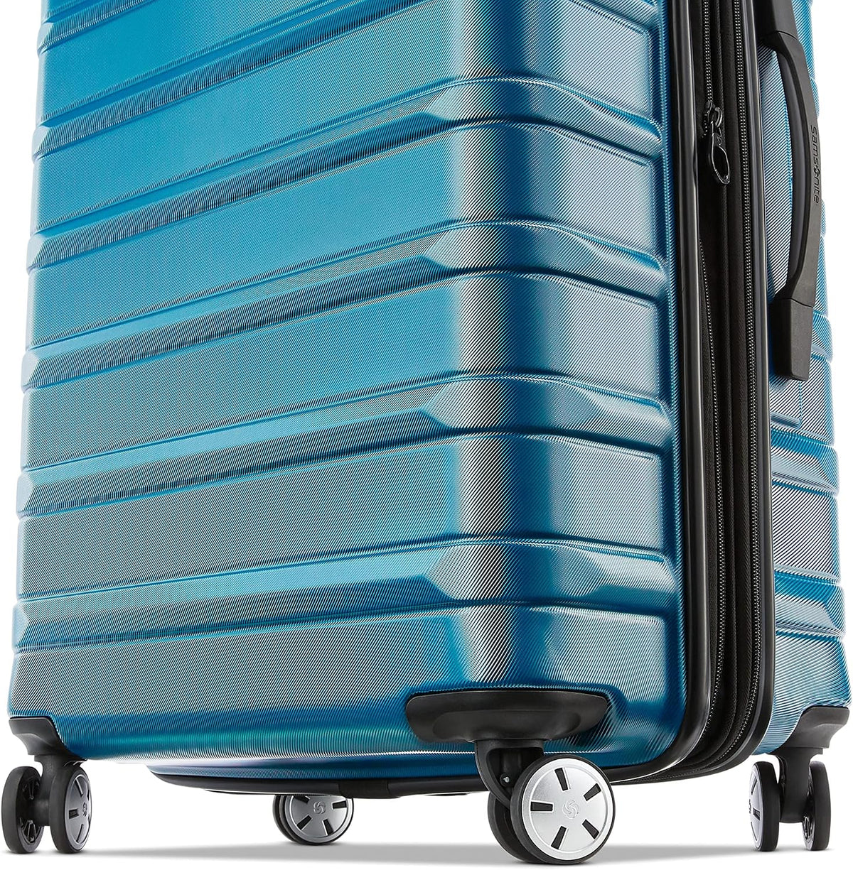 Omni 2 International Carry-On Luggage with 360° Spinner Wheels - Scratch Resistant Hardshell - TSA, Airline-Approved - Expandable Polycarbonate Shell for Lightweight Travel - Rose Gold
