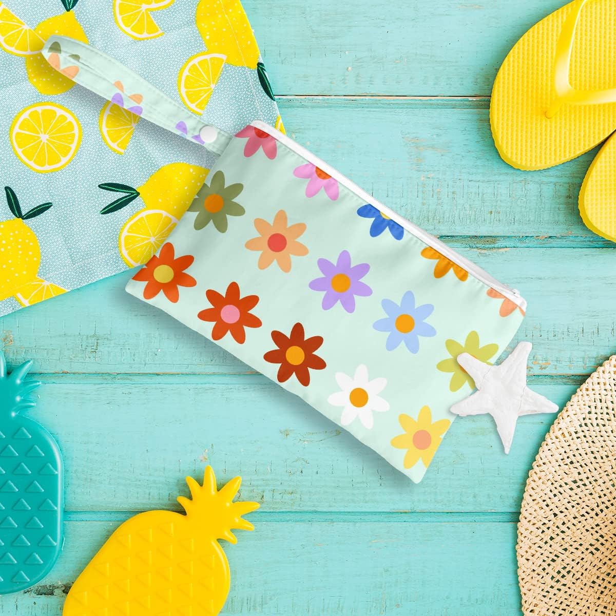 Wet Bag, Wet Dry Bag, Wet Bag for Swimsuit, Travel, Beach, Pool, Diapers, Dirty Yoga Gym Clothes, Toiletries, Makeup Bag, Waterproof Reusable Cute Beach Bag Bee Flower Decor, 2 Pcs Set.
