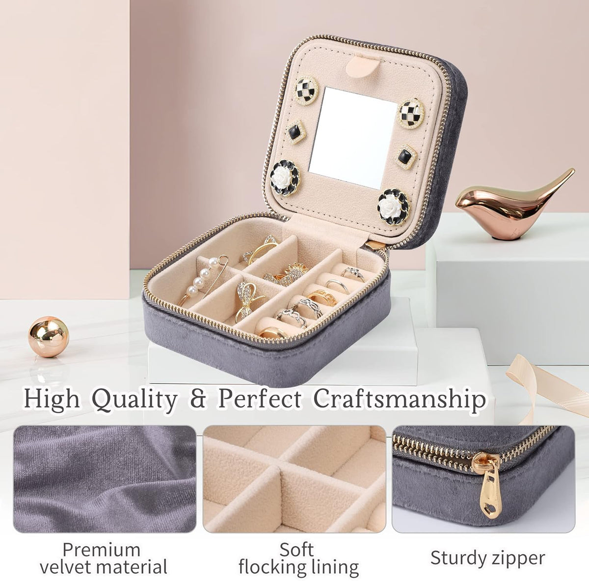 Velvet Travel Jewelry Box, Mini Travel Jewelry Case, Small Portable Travel Jewelry Organizer for Women Girls (Green)