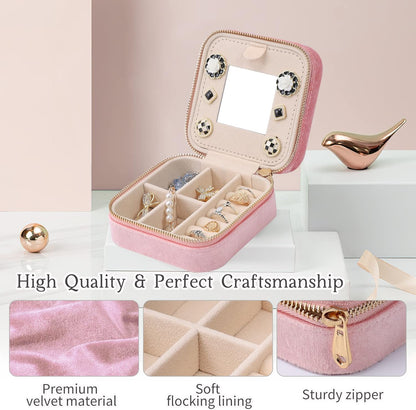 Velvet Travel Jewelry Box, Mini Travel Jewelry Case, Small Portable Travel Jewelry Organizer for Women Girls (Green)