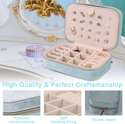 Velvet Travel Jewelry Box, Mini Travel Jewelry Case, Small Portable Travel Jewelry Organizer for Women Girls (Green)