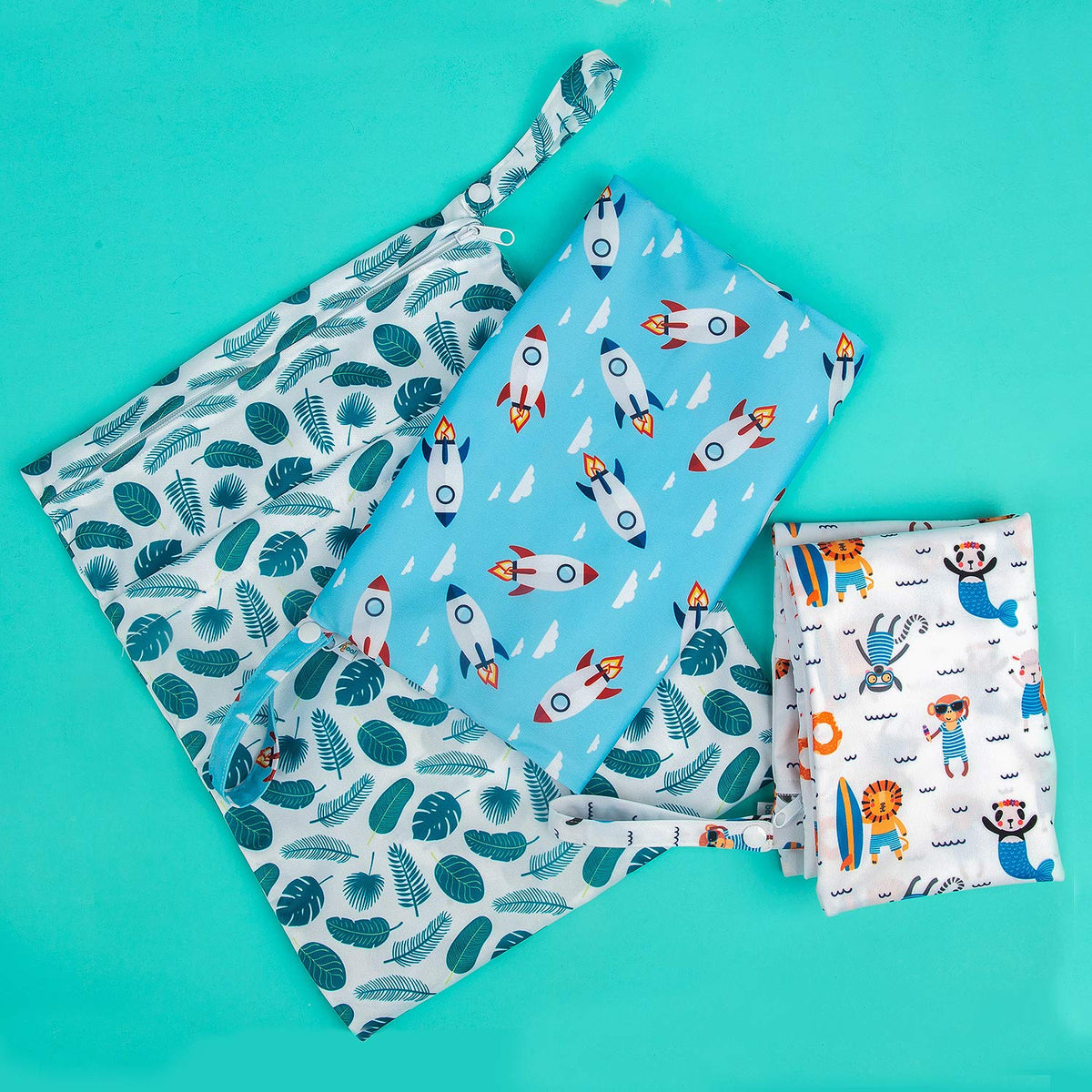 Wet Dry Bags 3 Pack, Waterproof Reusable Travel Bags for Swimsuits, Baby Cloth Diapers, Beach, Pool, Gym Bag & Wet Clothes with 2 Pockets L-BWG - Colors A