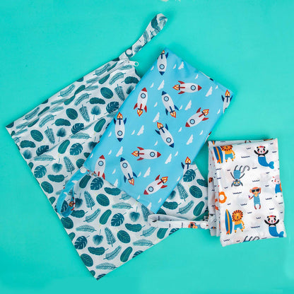 Wet Dry Bags 3 Pack, Waterproof Reusable Travel Bags for Swimsuits, Baby Cloth Diapers, Beach, Pool, Gym Bag & Wet Clothes with 2 Pockets L-BWG - Colors A