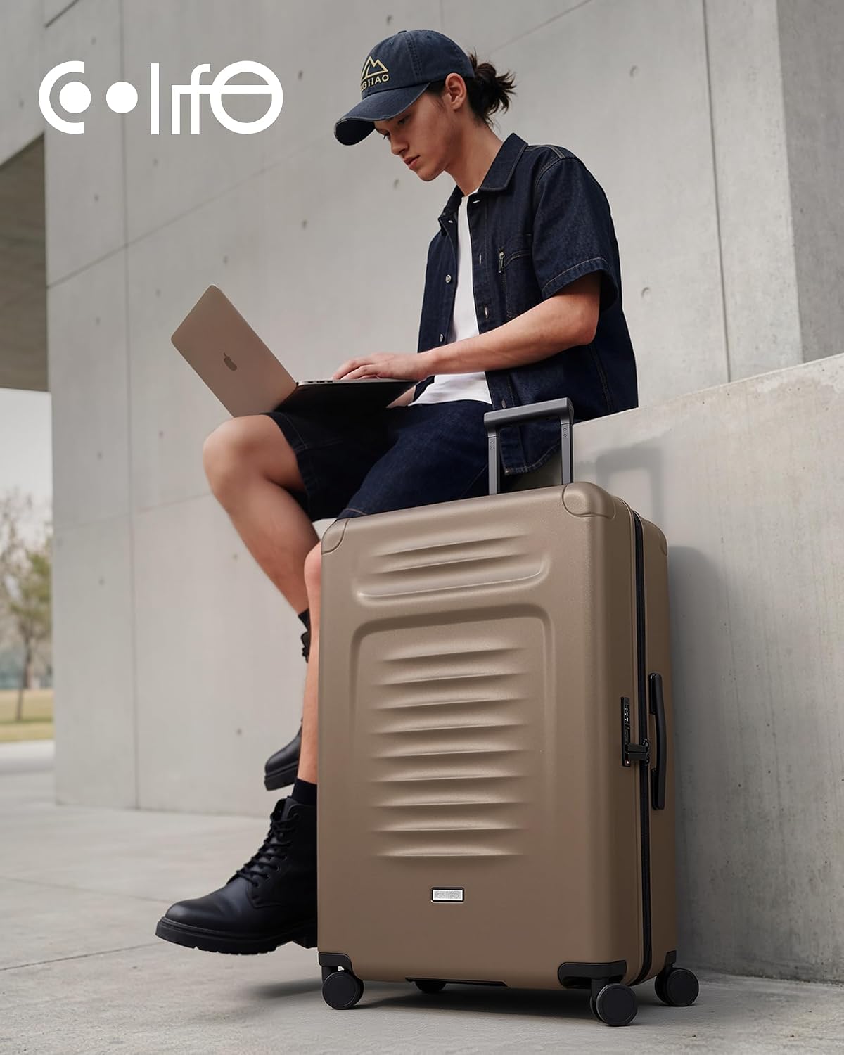 Carry On Luggage Suitcase : 22x14x9 Airline Approved Travel Luggage with Spinner Wheels, Front Pocket Expandable Hardshell Suitcases with TSA Lock Green