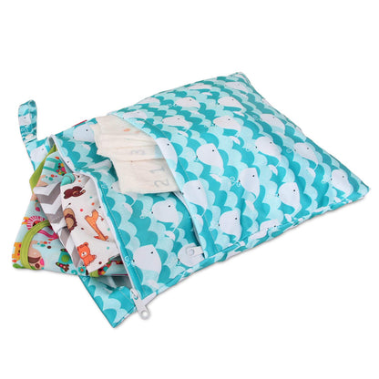 Cloth Diaper Wet Dry Bag with Handle for Swimsuit, Pumping Parts, Wet Clothes and More, Ideal for Travel, Exercise, Daycare, Swimming, Reusable and Water-Resistant (Medium,Cute Whale)